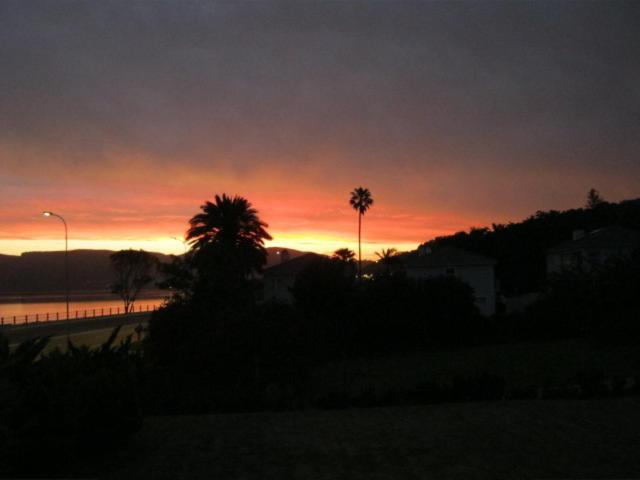 Lakeside Accommodation Knysna Extérieur photo