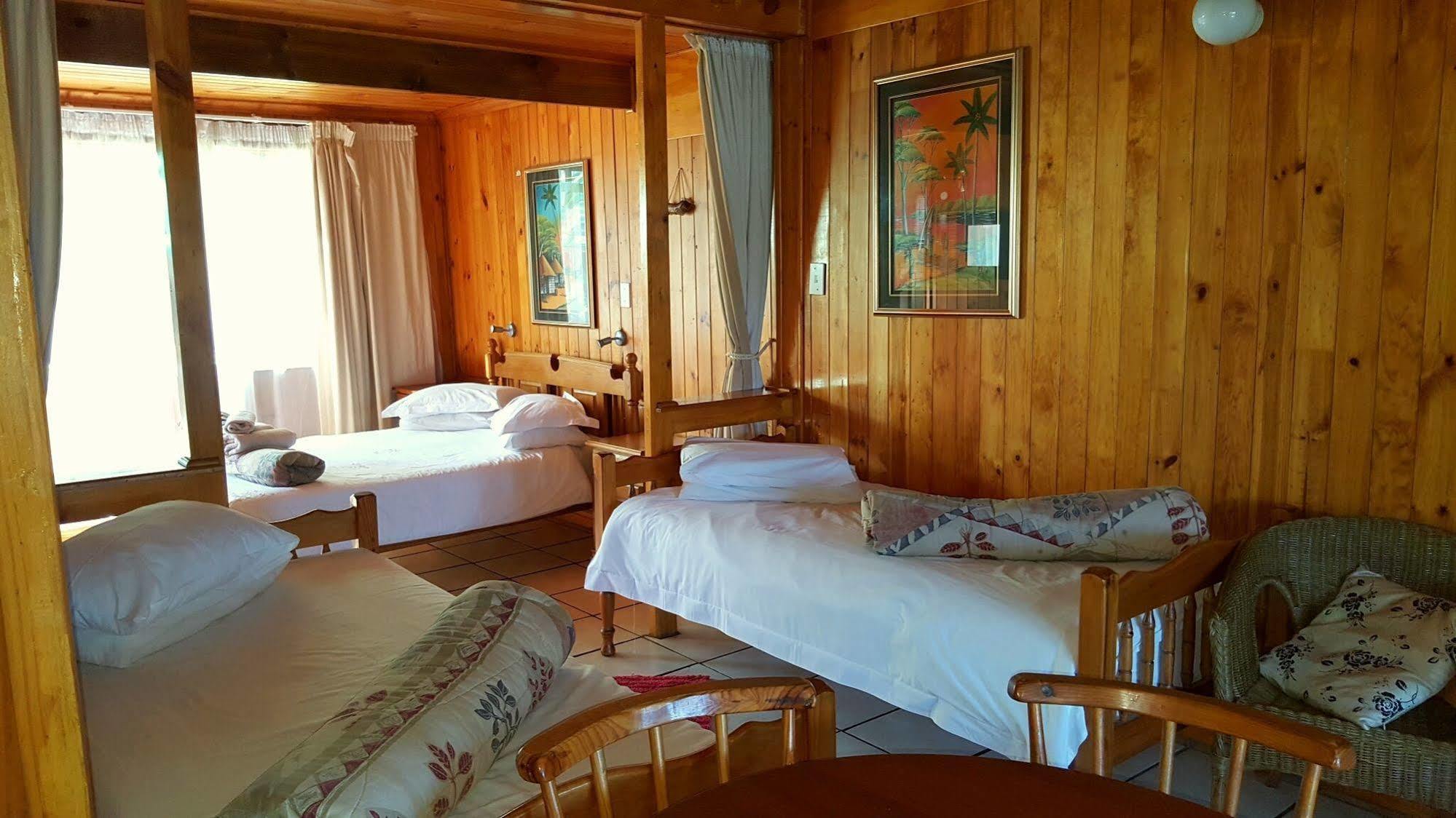 Lakeside Accommodation Knysna Extérieur photo